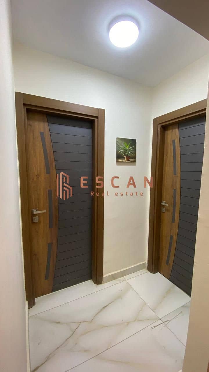 17 WhatsApp Image 2025-10-21 at 1.43. 19 PM (4). jpeg