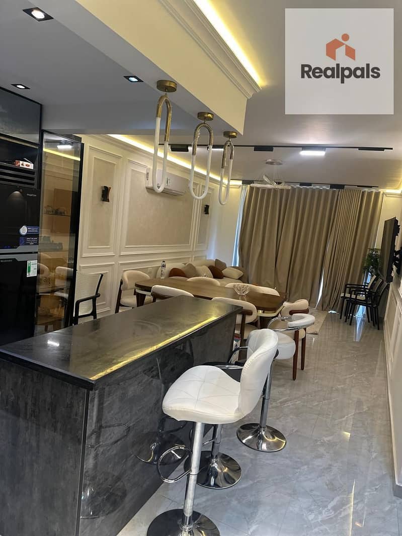 8 0929121e-7cd9-448b-be38-d045fb02a6a4. jpg