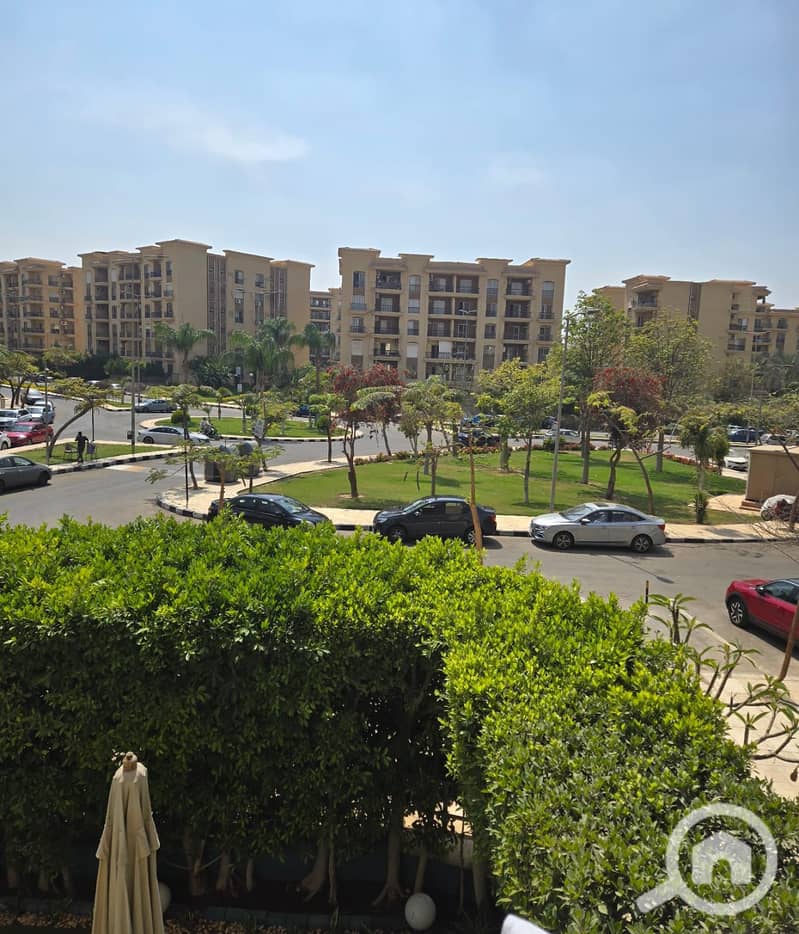 10 719e590a-de02-40da-aeab-dff833f78647. jpeg