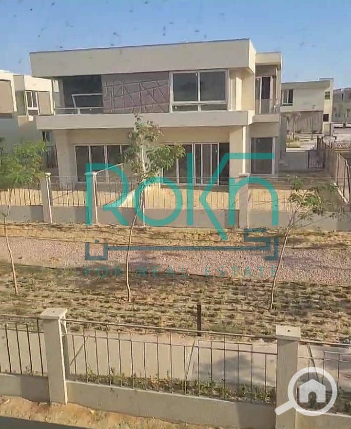 6 imgi_172_28390364-800x600. jpg