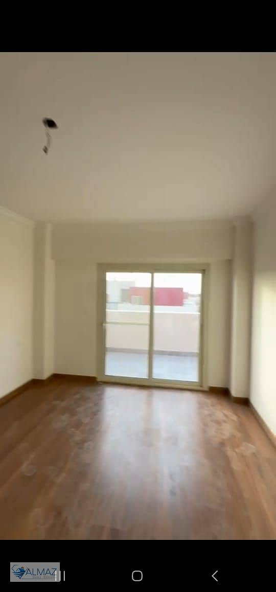 8 WhatsApp Image 2026-01-05 at 12.33. 03 PM. jpeg