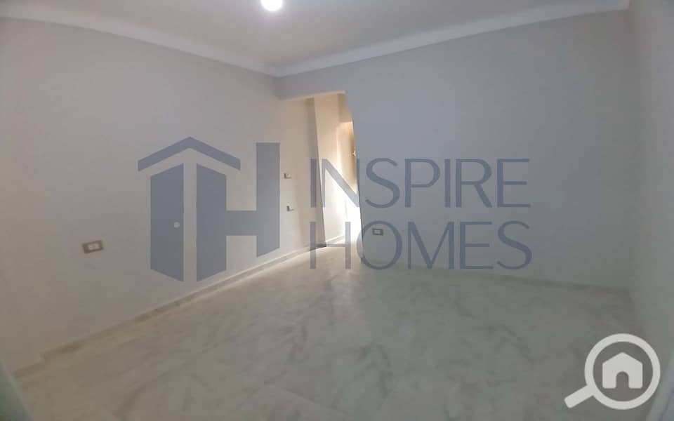 6 WhatsApp Image 2025-12-29 at 15.31. 16 (2). jpg