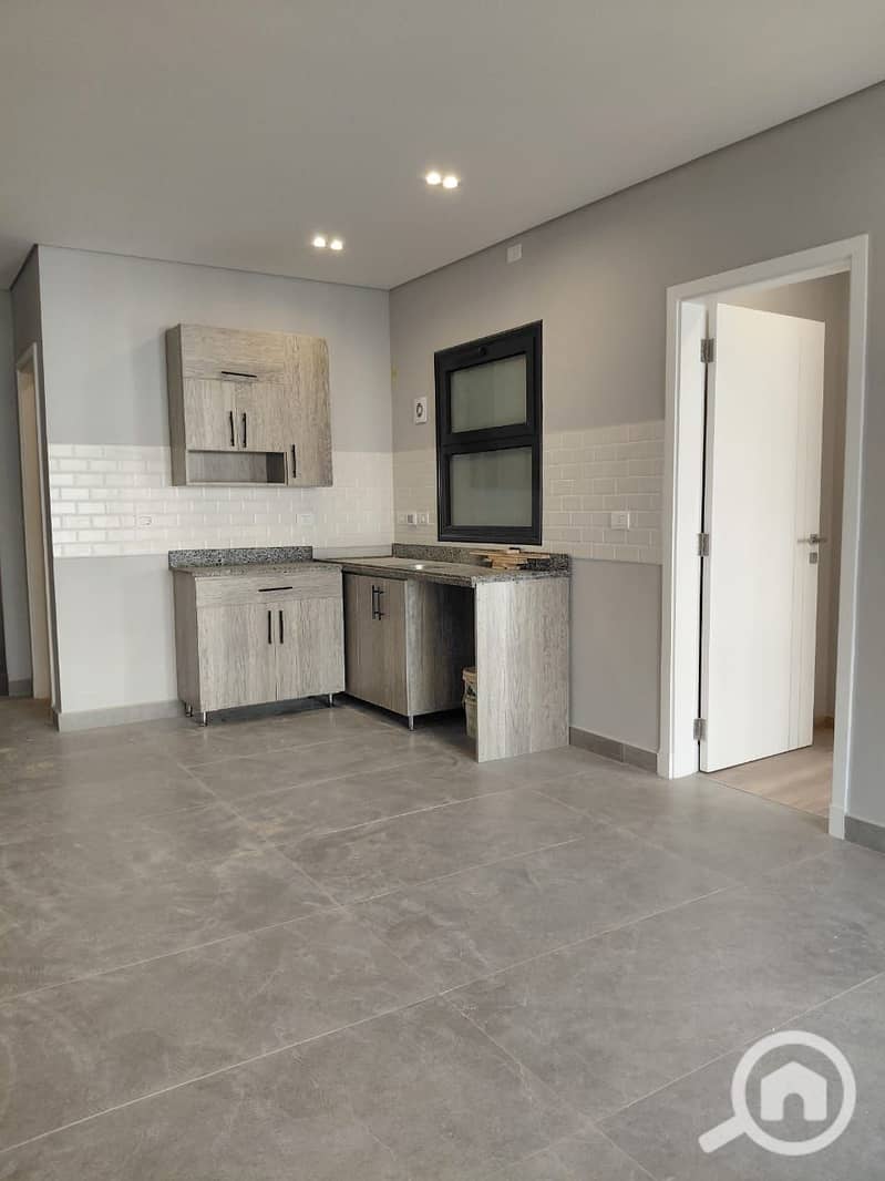 3 8276bf90-d624-4ec5-b0c9-18be77392964. jpg