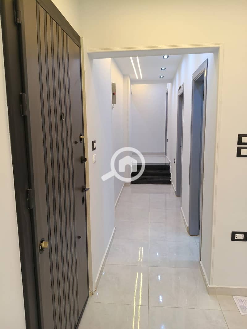 5 WhatsApp Image 2025-11-04 at 15.53. 04_d93d3f05. jpg