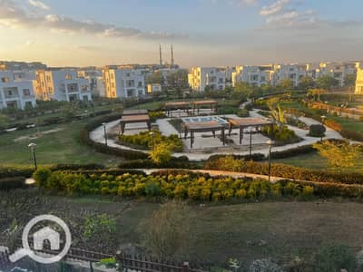 فیلا 5 غرف نوم للبيع في مدينة الشروق، القاهرة - a760c5dc-a055-45e8-a8d0-e6485e1c2c1a. jpg