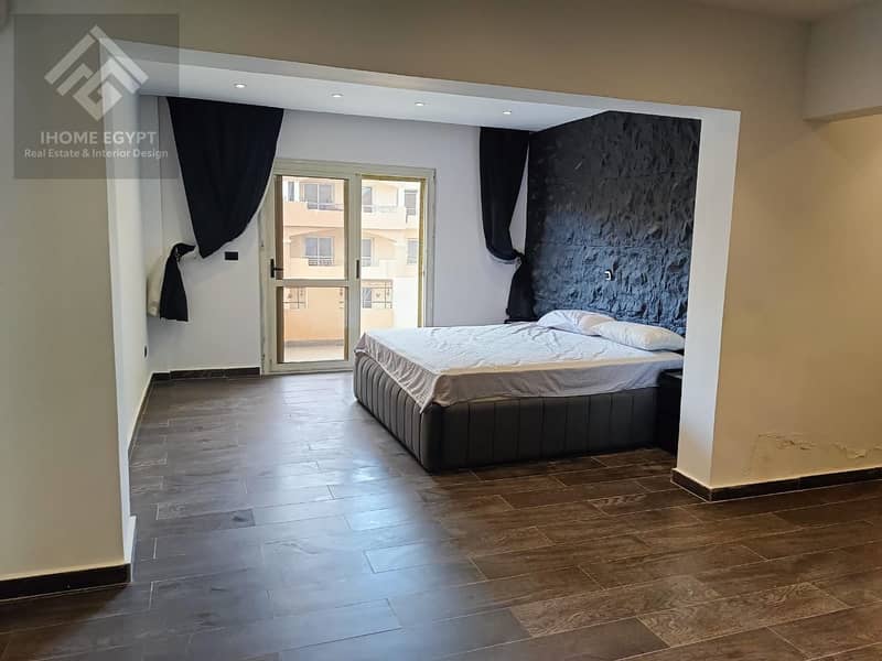 7 7384d9bd-edca-4c2f-b52d-b06a6d62c739. jpg