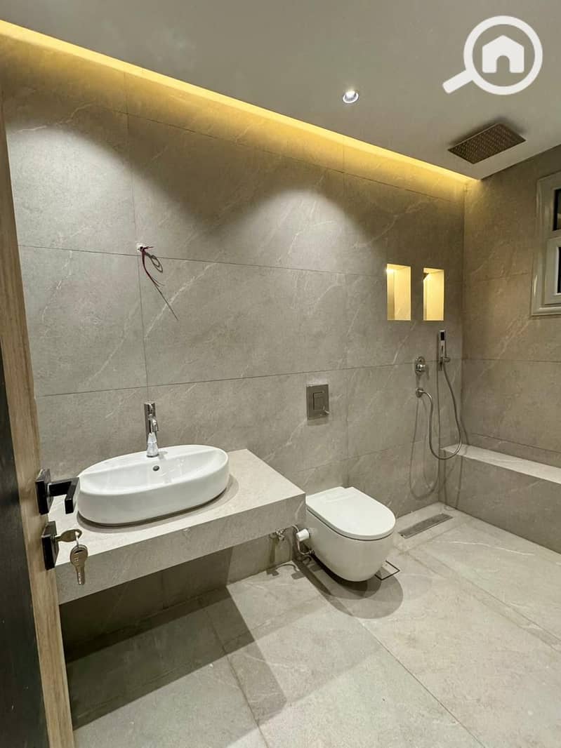 6 185م 6,200                                   . jpeg