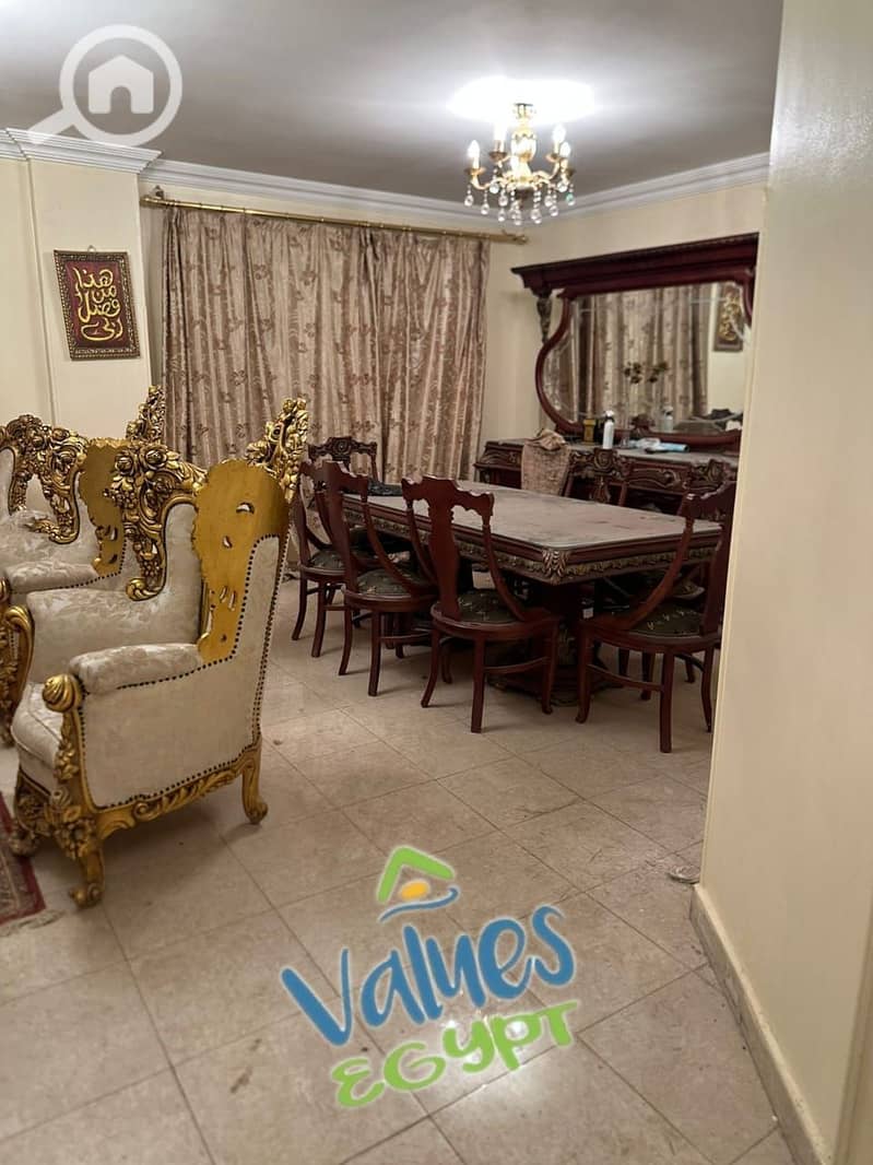 18 9d77cbb3-3b68-4cd9-9085-92a838b5f3f8. jpeg