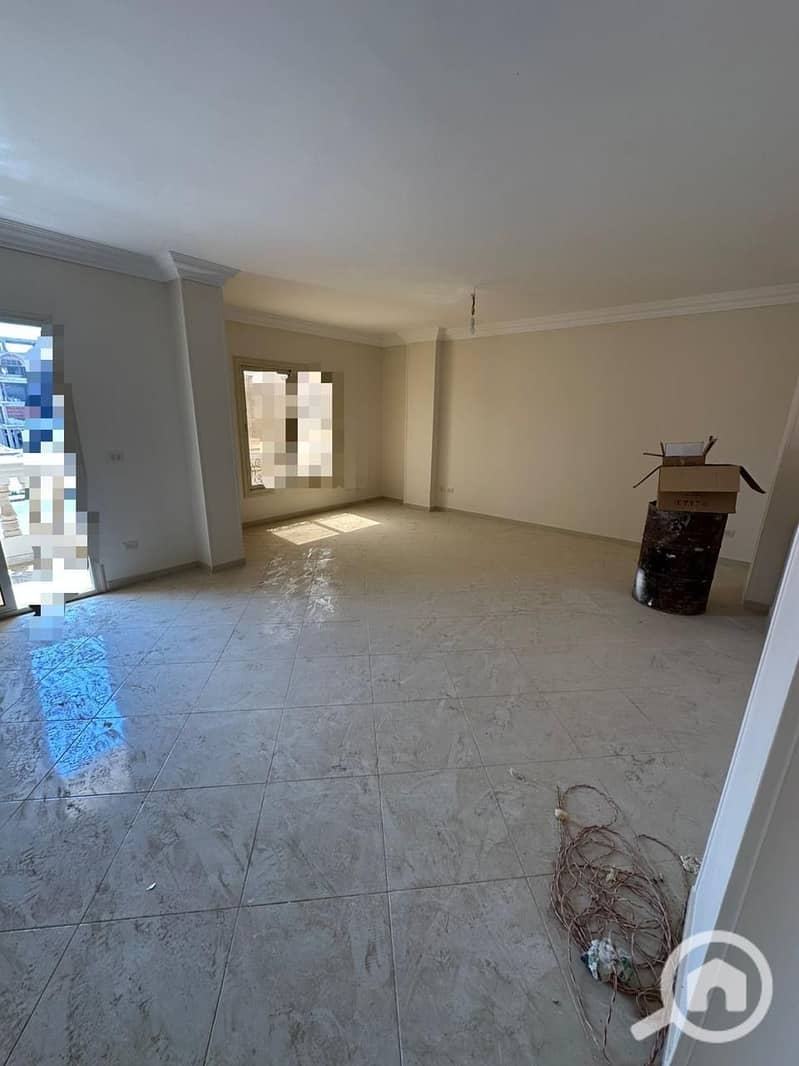 2 3f38ff5f-ca73-4c77-a4d2-0b46b4c83531. jpeg