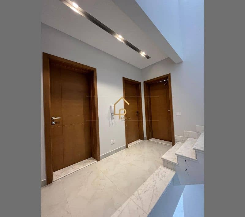 5 WhatsApp Image 2025-12-21 at 2.05. 56 PM (2). jpg