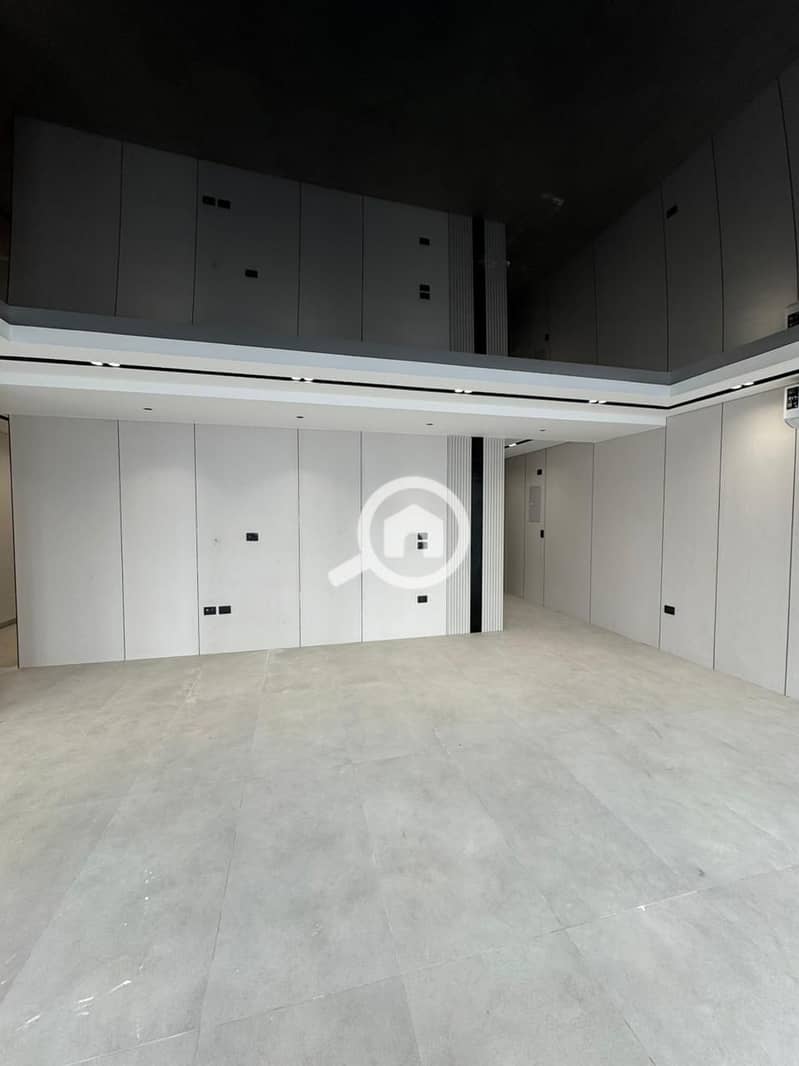 3 185new                                                                                                      . jpeg