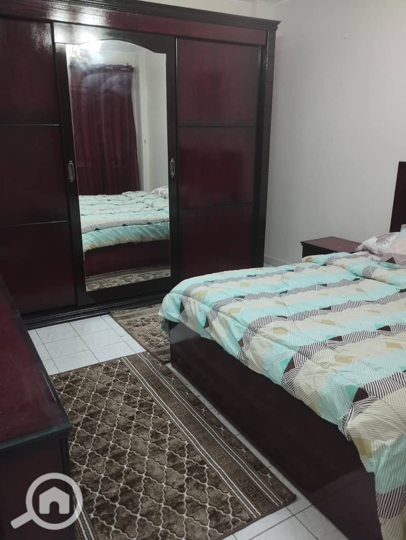 7 8d38186d-2b8a-4b92-a526-ec8a7ee91926. jpeg