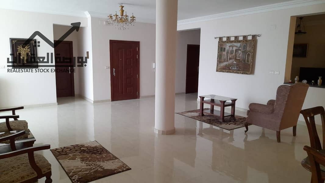 2 bd9dce51-679d-41a6-9951-d902dc44c7f3. jpg