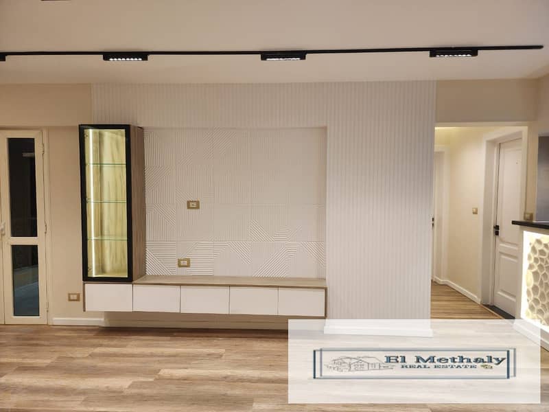 3 b7ed2e00-fc9c-49e6-ae36-9ecd646c7d5c. jpg