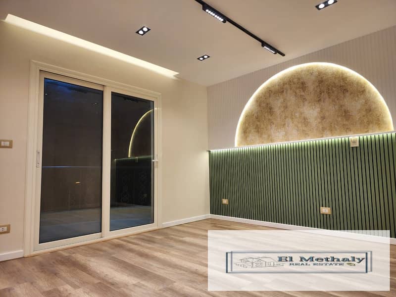 8 919a90fc-3058-407b-beff-ac92e13f1aaa. jpg