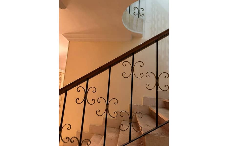 15 b93ea100-d987-4850-ab90-87f237ea4a90. jfif. jpg