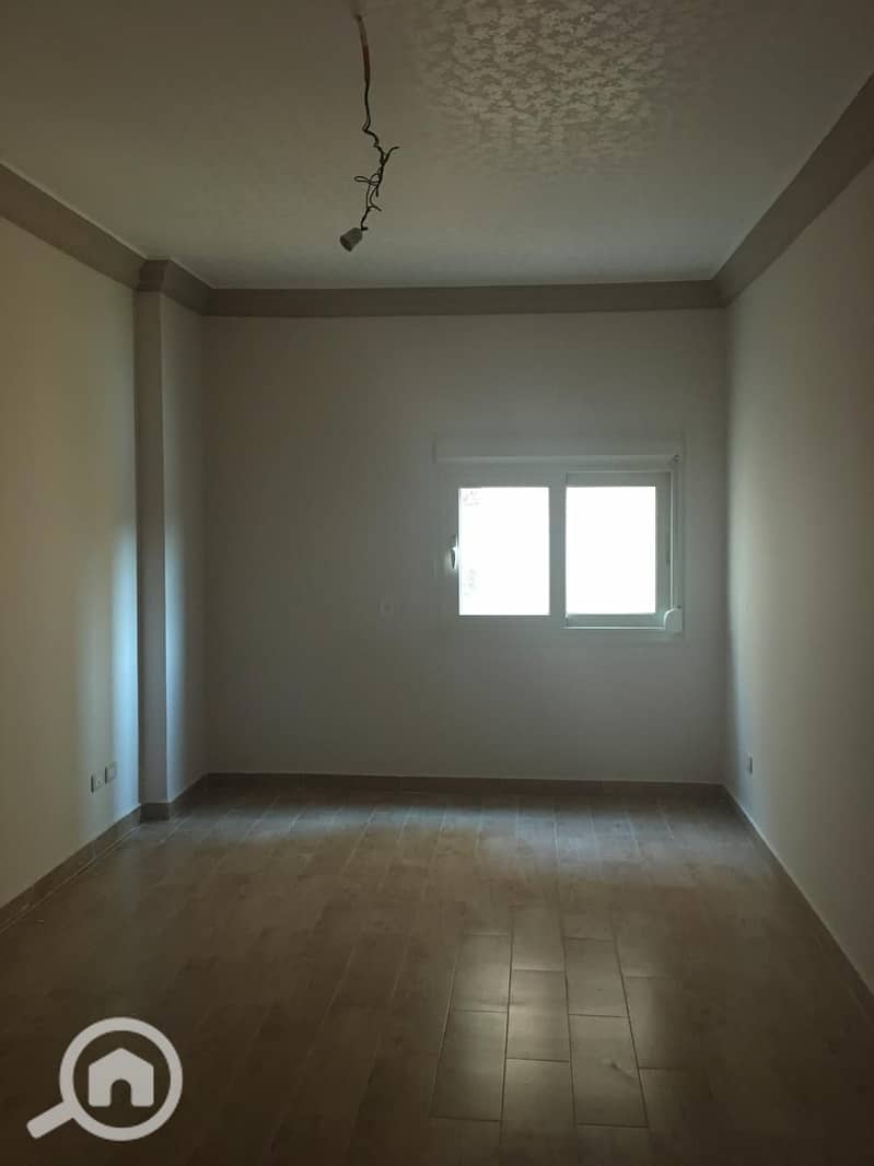 7 22a09def-d3d7-4f5d-88c9-b01f44dd6b8f. jpg