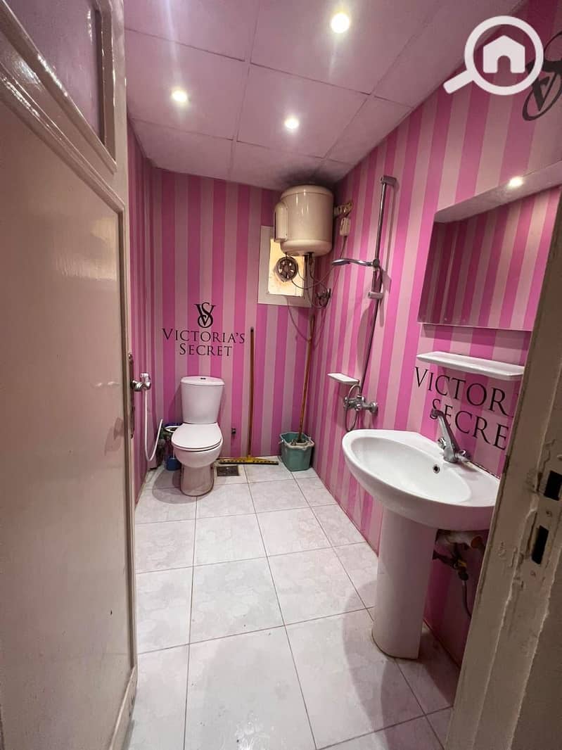 3 WhatsApp Image 2025-11-16 at 00.48. 10 (1). jpeg