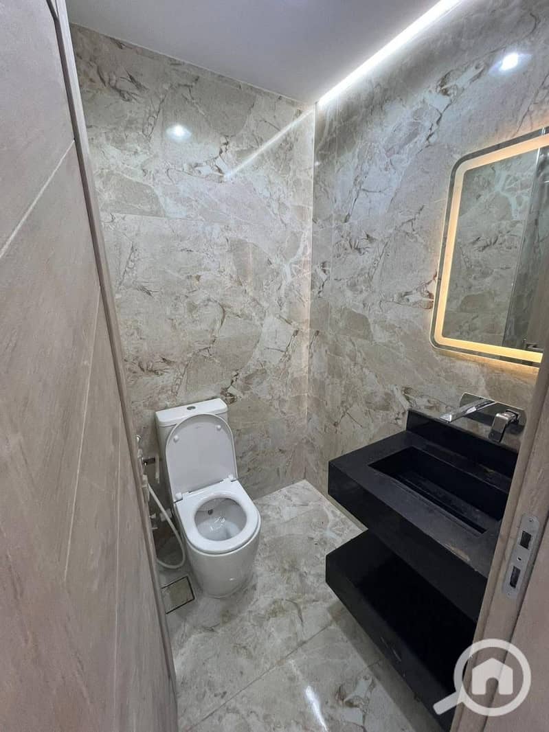 18 WhatsApp Image 2026-01-05 at 4.32. 18 PM. jpeg