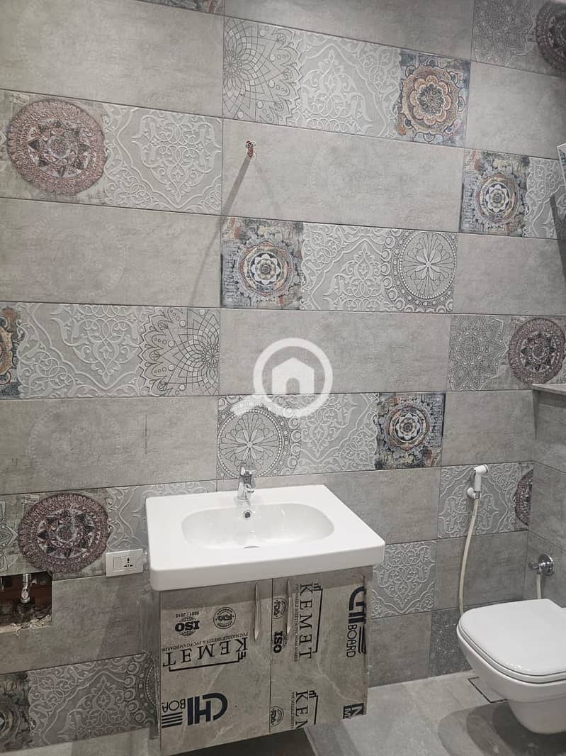 10 WhatsApp Image 2025-12-25 at 12.42. 02 PM (1). jpeg