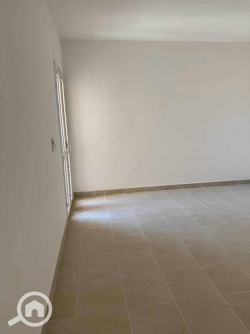 5 5568d401-4ed5-484b-9f9c-7b55d7941206. jpeg