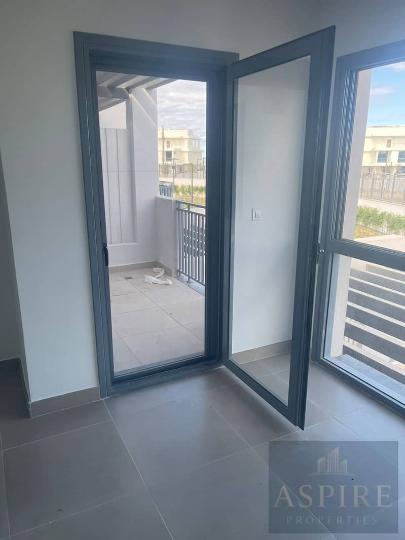 2 WhatsApp Image 2025-12-10 at 14.02. 23_21a72a90. jpg