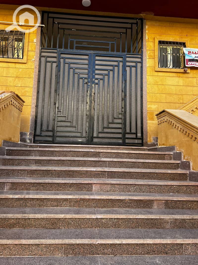 4 977a7864-b015-4aeb-a459-5a3199ab4a79. jpg