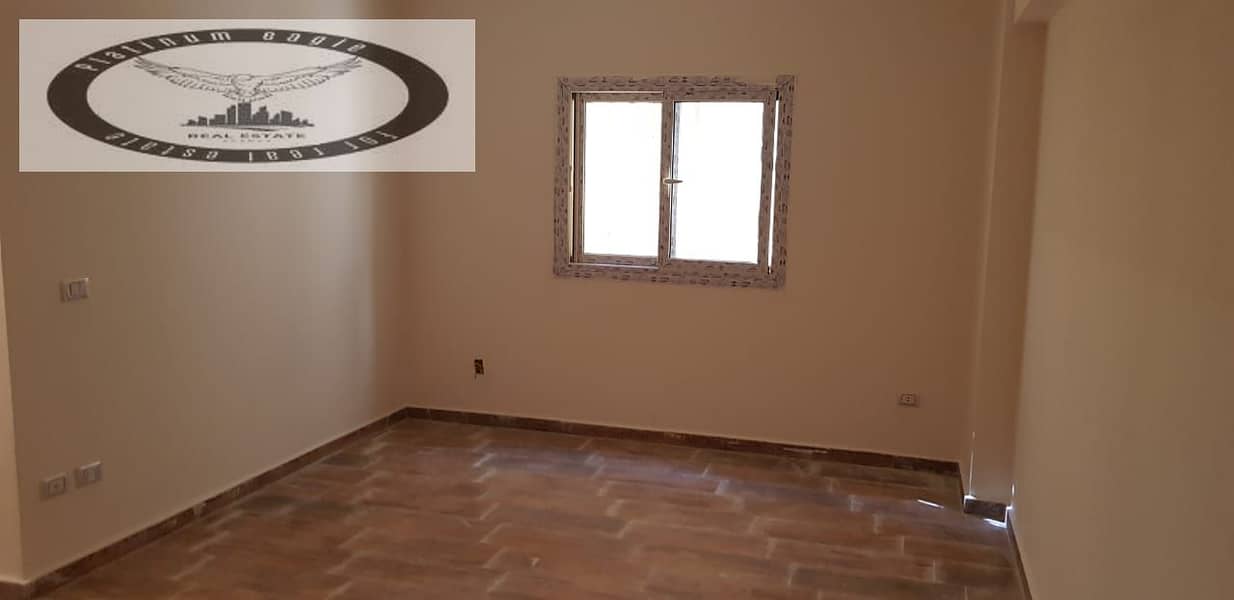 7 72e8d0c3-c4a5-44dd-9baa-f72f5d3b19c0. jpg