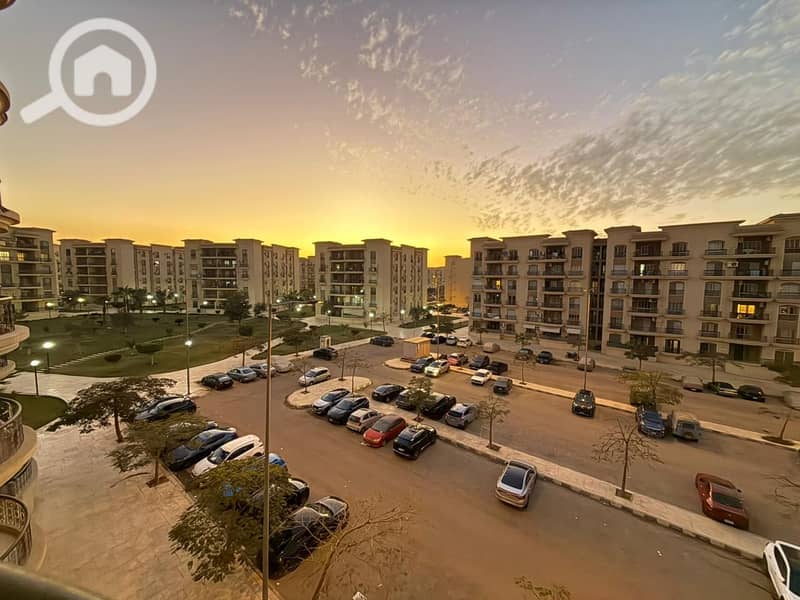 8 9803cb2d-0e75-4a05-a01b-253e328ff084. jpeg