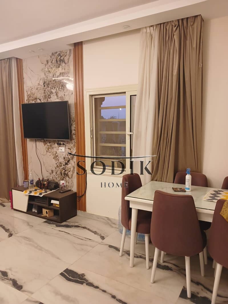 2 afc5cbcd-8bda-48d7-bf26-faf4a4835931. jpg