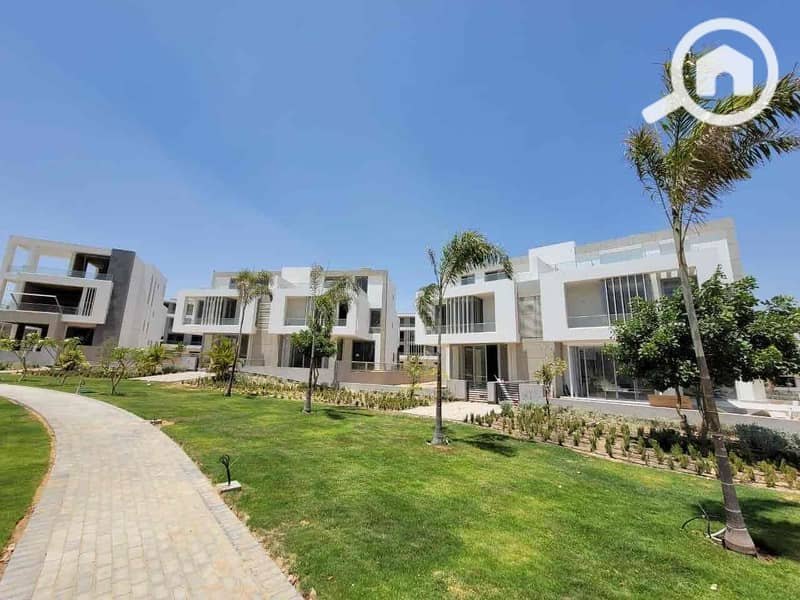 15 3f0169d7-8ebf-46e8-b30b-e0d25a4ebdf1. jpg