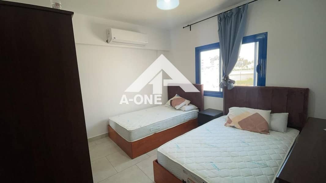 6 398aedcb-be7b-42ec-b9f8-c2bc48ab4ce5. jpg