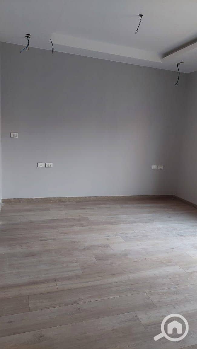 2 WhatsApp Image 2026-01-05 at 5.35. 31 PM (1). jpeg