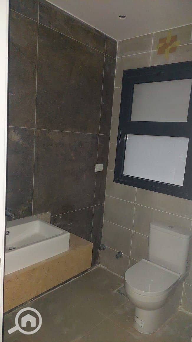 6 WhatsApp Image 2026-01-05 at 5.35. 35 PM. jpeg