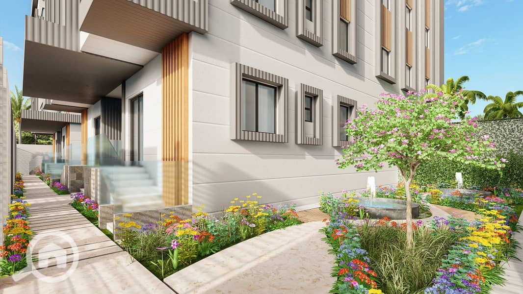 3 photo_5965449552988933037_y. jpg