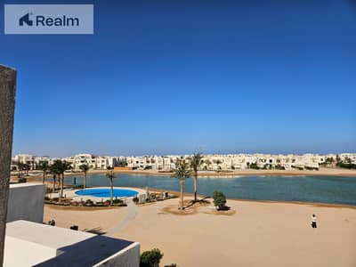 شاليه 2 غرفة نوم للبيع في الجونة، البحر الأحمر - WhatsApp Image 2025-12-27 at 17.59. 17 (1). jpeg