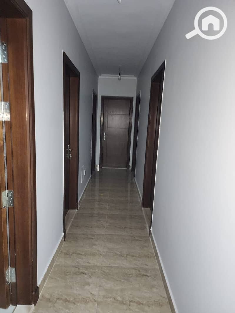 6 374df536-1603-4feb-bbdf-61dfdb89ff72. jpg