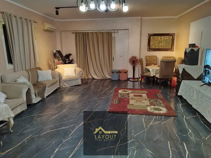 10 7cbf3a28-8e04-4131-ae15-cf2b9fa8b4f0. jpg