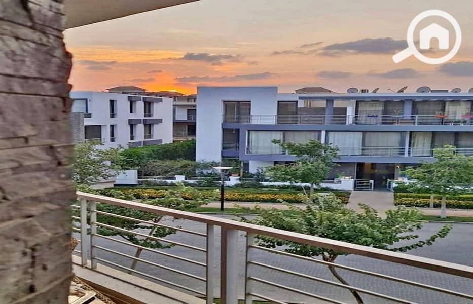 2 1c0d896d-bf97-4f3a-9997-123773808a6f. jpg