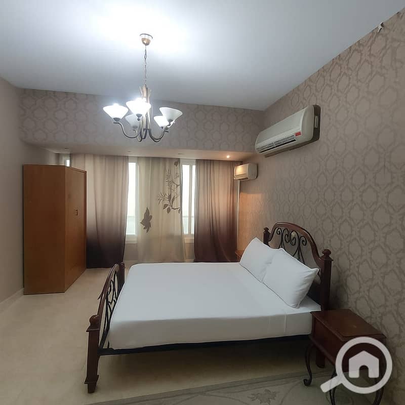 4 604f2cf6-21f6-459d-b9e4-8a6047774d5c. jpg