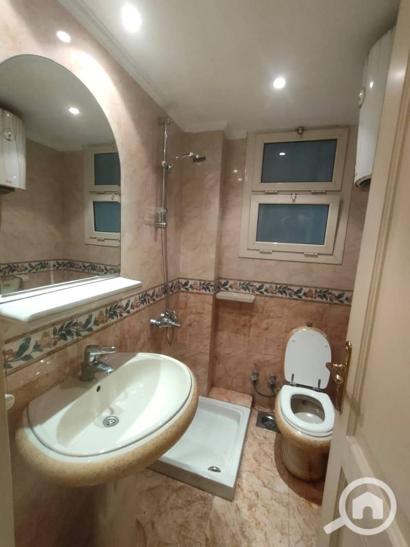 9 e6144195-cb81-466f-93f3-83740db38303. jpg