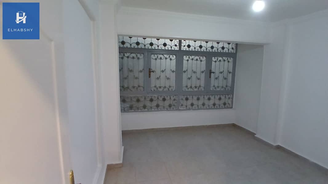 6 شقة للإيجار في العجوزة  165م تفرعات شارع الدكتور محمد شاهين  موقع مميز  (6). jpg