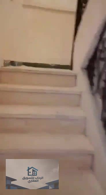 33 cde31f68-529c-4ca6-901c-da7266b7d04b_000126. jpg