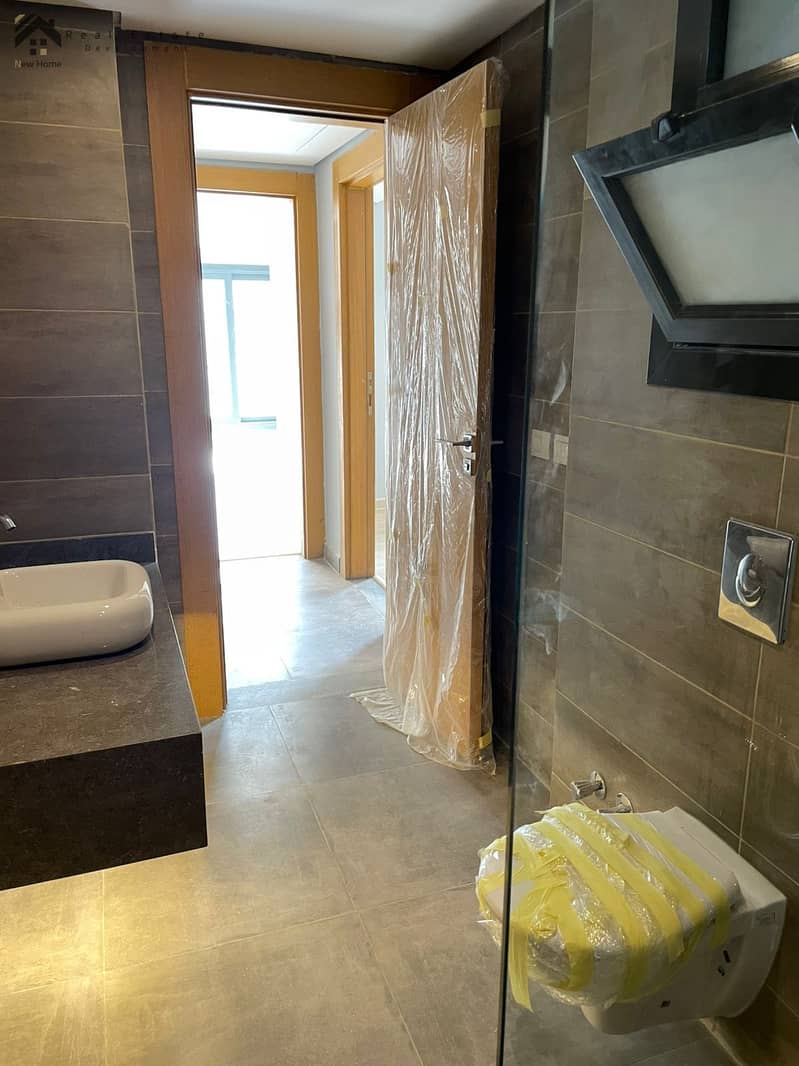 6 WhatsApp Image 2026-01-04 at 2234. jpeg