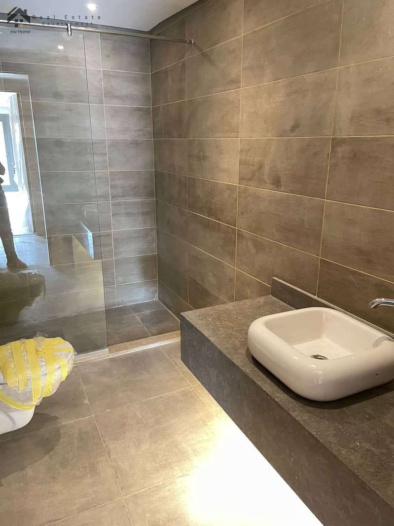 10 WhatsApp Image 2026-01-04 at xxx. jpeg