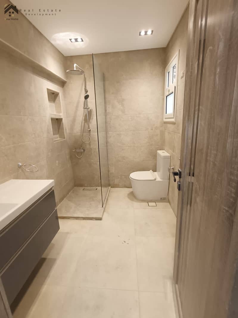 5 WhatsApp Image 2026-01-04 at 11.58. 04098. jpeg