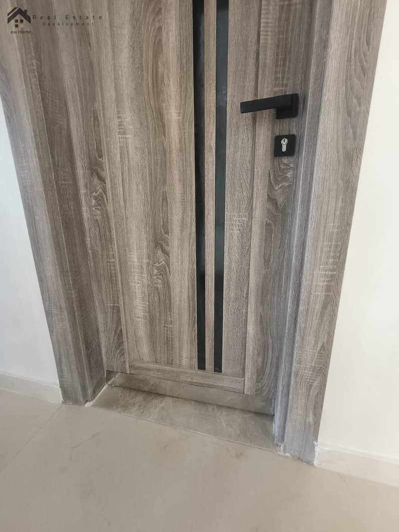 14 WhatsApp Image 2026-01-04 at vcc. jpeg