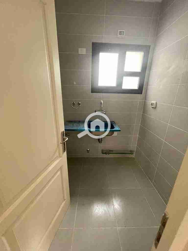 2 FB_IMG_1731524899193. jpg