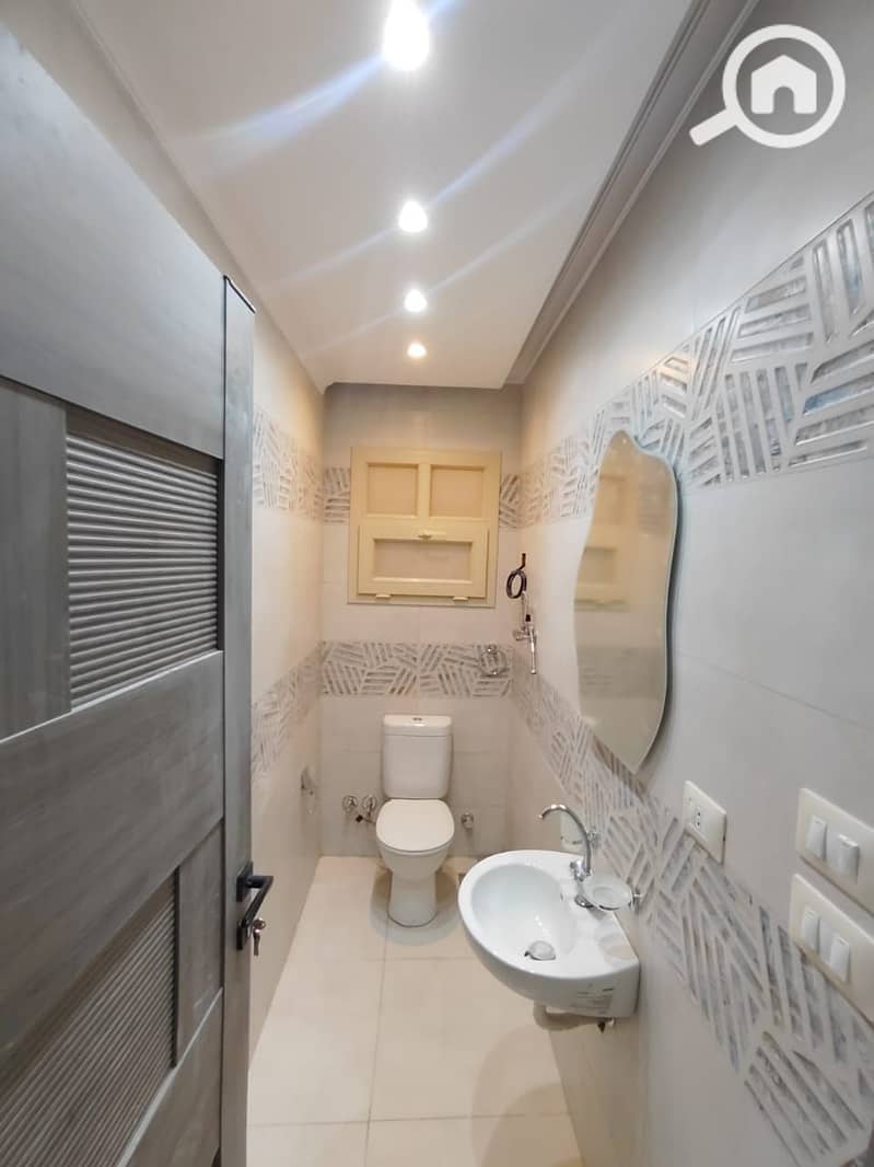 11 WhatsApp_Image_2026-01-04_at_11.12. 35_PM. jpeg