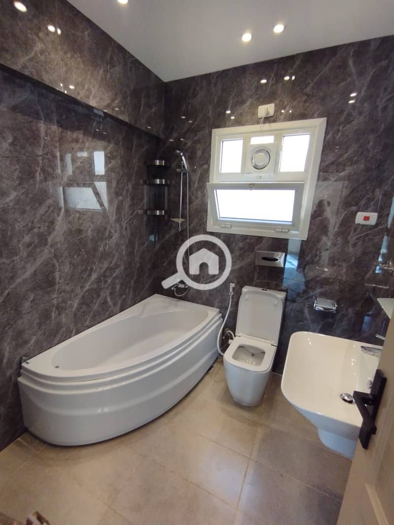 9 2556a20f-0278-4416-b1df-67b703959919. jpeg